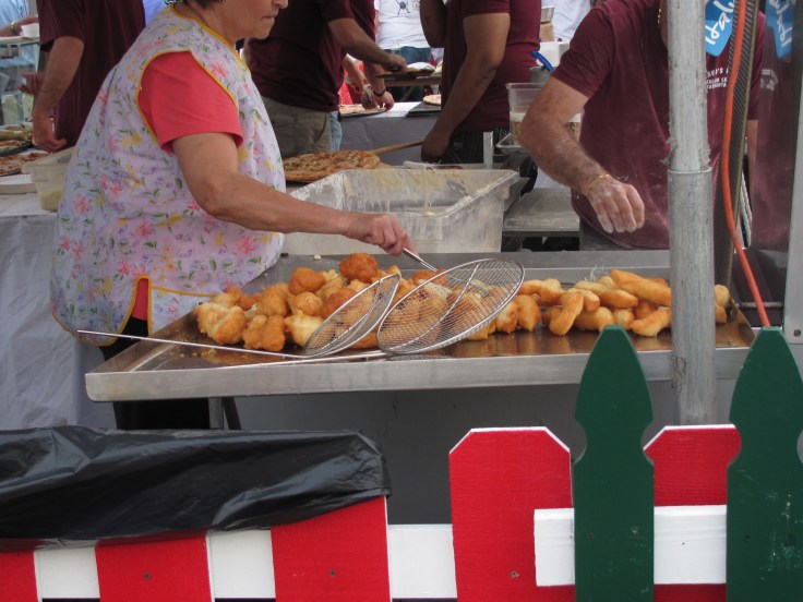 Zeppole, yes!